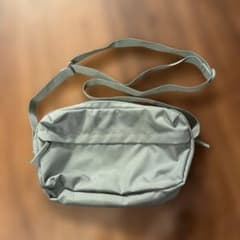 無印良品　ショルダーバックのサムネイル