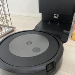 iRobot Roomba Combo j5+ 本体と付属品のサムネイル