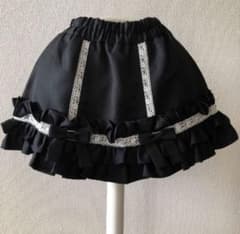 黒いフリルスカート レース装飾のサムネイル