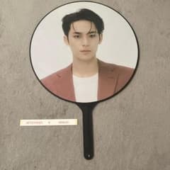 セブチ SEVENTEEN ミンギュ うちわ be the sun - メルカリ