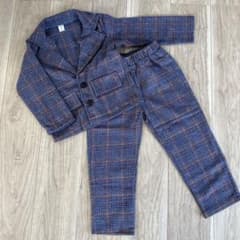 男の子　フォーマルスーツ　キッズ　入学式　卒園式のサムネイル