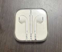 Apple EarPods 3.5mmプラグ 有線イヤホン 本体のサムネイル