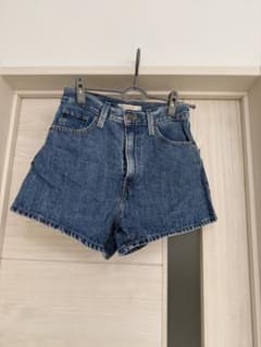 Levi's デニムショートパンツのサムネイル