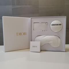 DIOR プラチナ会員 バースデーギフト ノベルティ 2026年 - メルカリ