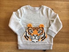【新品未使用品✨】OLDNAVY トレーナーのサムネイル