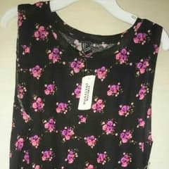 花柄タンクトップ 800円から450円にお値下げ！のサムネイル