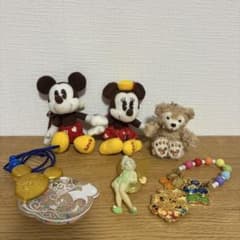 ディズニーキャラクターグッズセットのサムネイル