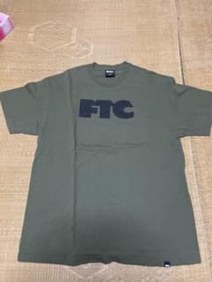 FTC ロゴ Tシャツ XL オリーブのサムネイル