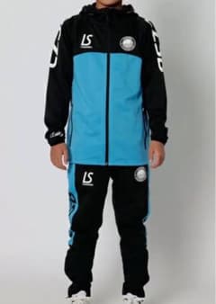 新品・未使用　ルースイソンブラ　ジャージ上下　140のサムネイル