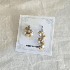 琥珀色の木漏れ日 2wayピアスのサムネイル