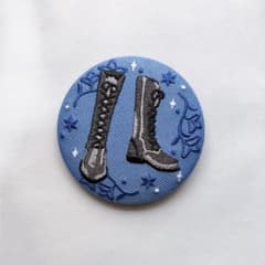 まほやく 刺繍缶バッジ ファウスト - メルカリ
