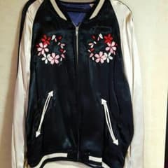 新品桜柄スカジャンのサムネイル