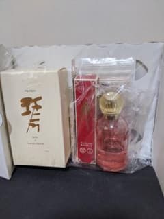 資生堂　香水3点セット等(おまけ付)のサムネイル
