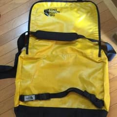 ノースフェイスのカバンのサムネイル