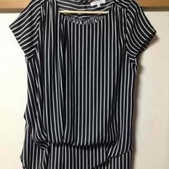レディース服のサムネイル