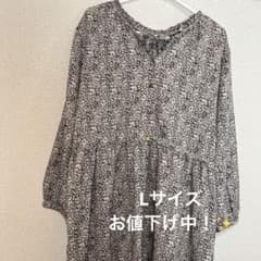 花柄　ワンピースのサムネイル