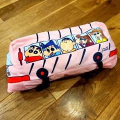 【即購入可】クレヨンしんちゃん　ぬいぐるみティッシュケース〜ふたば幼稚園のバス〜
