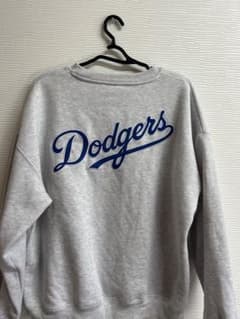 値下げ中　LA ドジャース トレーナー スウェット 刺繍ロゴ 大谷翔平 MLBのサムネイル