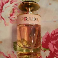 PRADA 香水のサムネイル