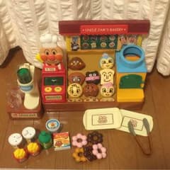 アンパンマン 焼きたてパン工場 パン屋さんのサムネイル