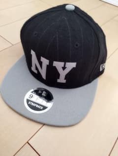 NEW ERA　キャップのサムネイル