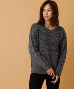 【値下げ中】タグ付き 新品未使用 ニット セーターのサムネイル