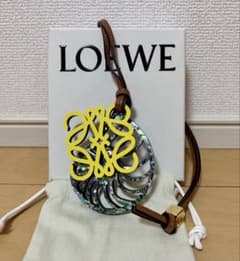 ☆新品未使用☆ LOEWE フォッシルチャームのサムネイル