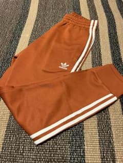 adidas トラックパンツのサムネイル