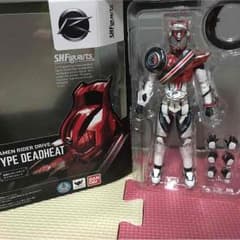 S.H.Figuarts 仮面ライダードライブtypeデッドヒートのサムネイル