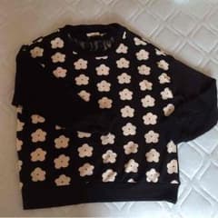 デイジー柄ロングTシャツのサムネイル