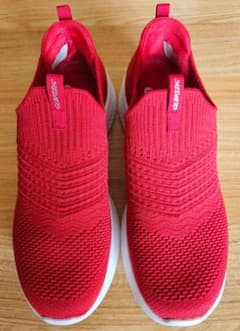 SKECHERS スリッポン スニーカー レッドのサムネイル