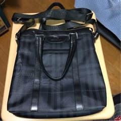 Yφ17様専用 バーバリーのショルダーベルト付きトートバッグ、美品‼︎のサムネイル