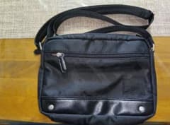 美品 ACE darwin メンズ ショルダーバッグのサムネイル