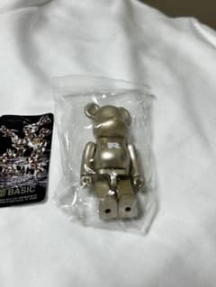 BE@RBRICK @BASIC R ベアブリックのサムネイル