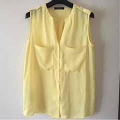 MANGO トップスのサムネイル