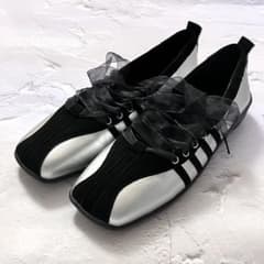 Brand new, size 24.5cm, tulle ribbon ballet sneakers, silver x black.