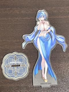 nikke ヘルム アクリルスタンド exhibitionのサムネイル