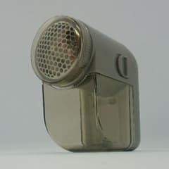《未使用》電気毛玉取りのサムネイル