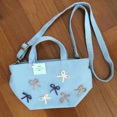 新品★TOCCAスワロトートSサイズ☆ミニバッグのサムネイル