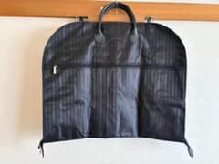 ガーメントバッグ スーツ用 黒ストライプ　未使用のサムネイル