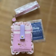 Disney Fantasy Shop 미니 & 데이지 패스 케이스