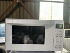 【売ります】ハイアール　電子レンジ　JM-FH18J　2025年製 Haier ハイアール 18L 電子レンジ JM-FH18J(W) ホワイト