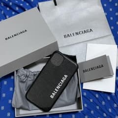 【peach.m様専用】BALENCIAGA iPhone11ケースのサムネイル