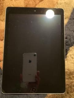 iPad Air 16GB のサムネイル