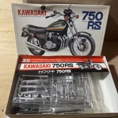 カワサキ 750RS プラモデル ナガノ 1/8 模型 - メルカリ