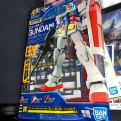 エントリーグレード　RX-78-2 ガンダム　ソリッドクリアのサムネイル
