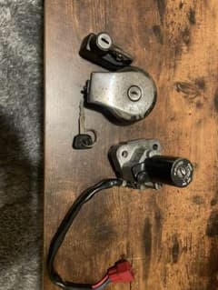 sr400 キーシリンダーセットのサムネイル