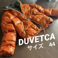 DUVETICA フード付きダウンジャケット オレンジ 44 DUVETICA ダウンウェア オレンジ ブラック ダウンジャケット VUDJ01116