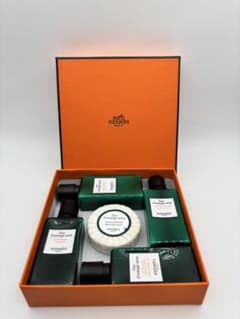 新品未使用！HERMES Eau d'orange verte アメニティセットのサムネイル