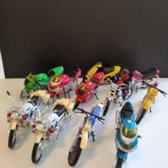 バイク ミニカー 11台セット まとめ売り - メルカリ
